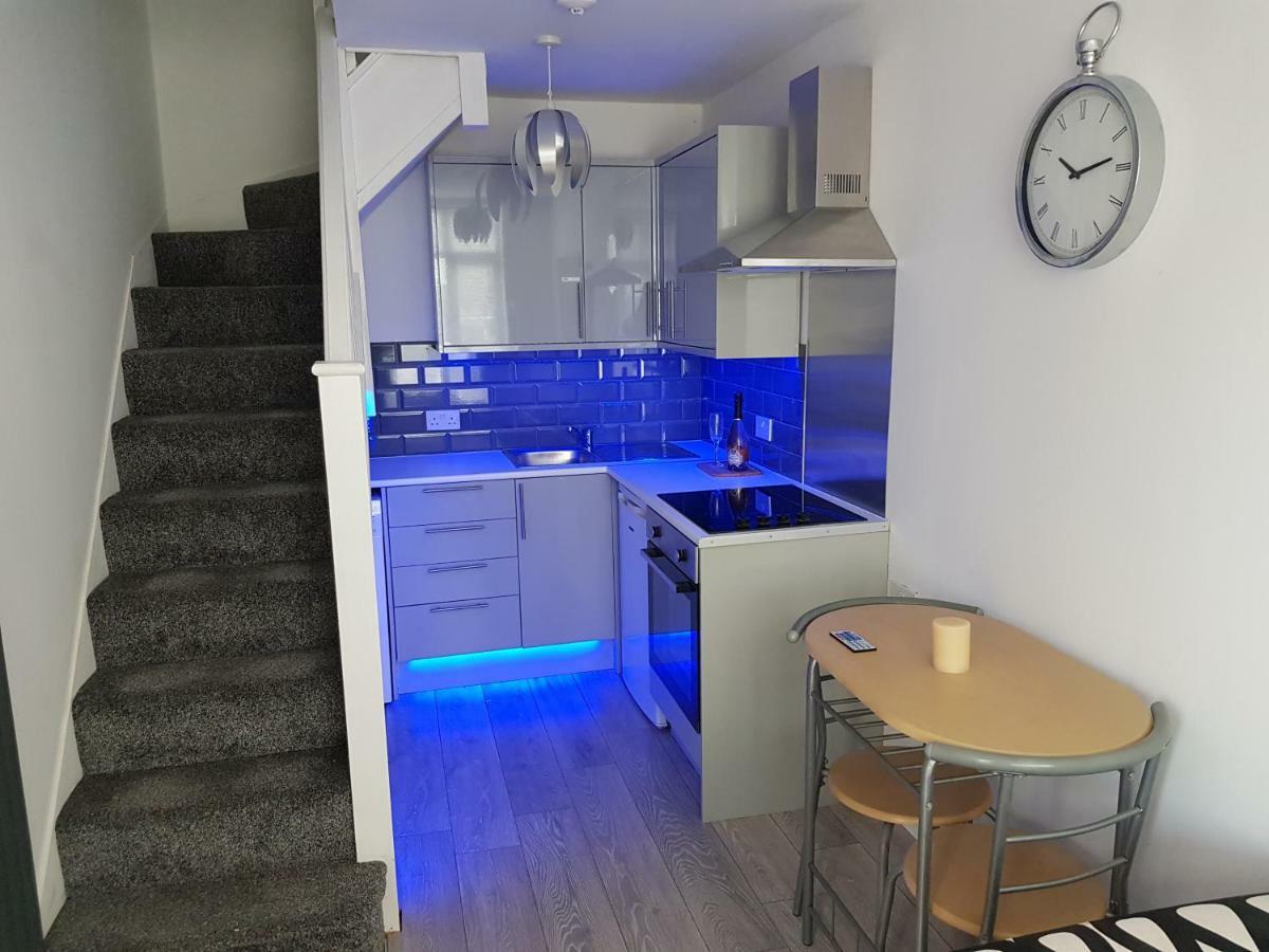 Webb Place 2 Bedroom Apartment ! Croydon Luaran gambar