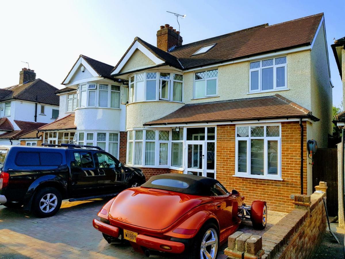 Webb Place 2 Bedroom Apartment ! Croydon Luaran gambar